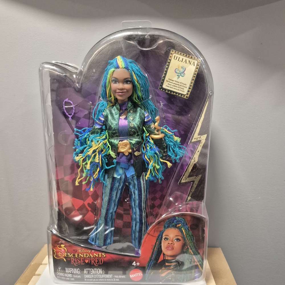 Disney Descendants Doll with Vibrant Blue and Green Hair